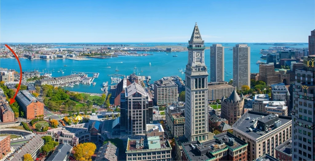 1 bed, 1 bath apartment for rent at 90 Commercial St Unit 1A, North End