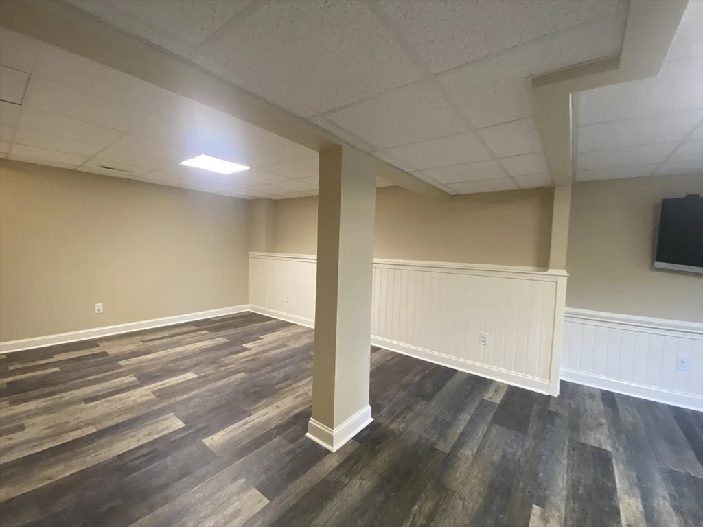 4 bed, 2 bath apartment for rent at 90 Cook Ln, Marlborough — photo 28 of 40