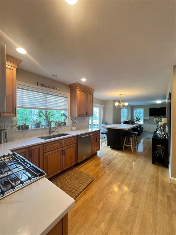 4 bed, 2 bath apartment for rent at 90 Cook Ln, Marlborough — photo 9 of 40