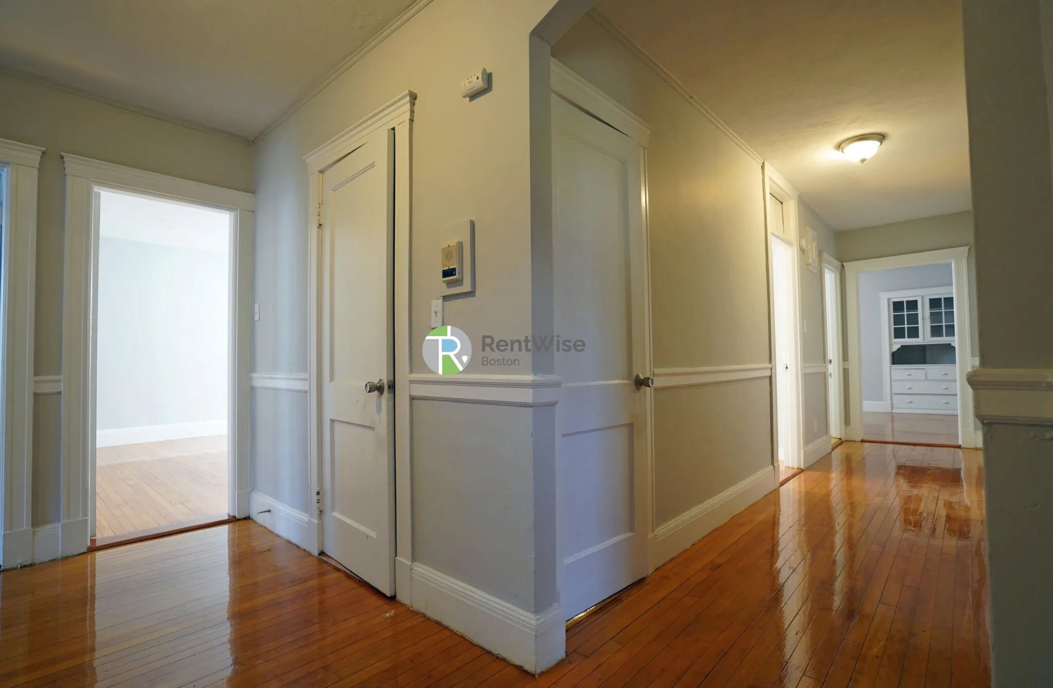 4 bed, 1 bath apartment for rent at 90 Cypress St Unit 3, Emerson Gardens — photo 11 of 23