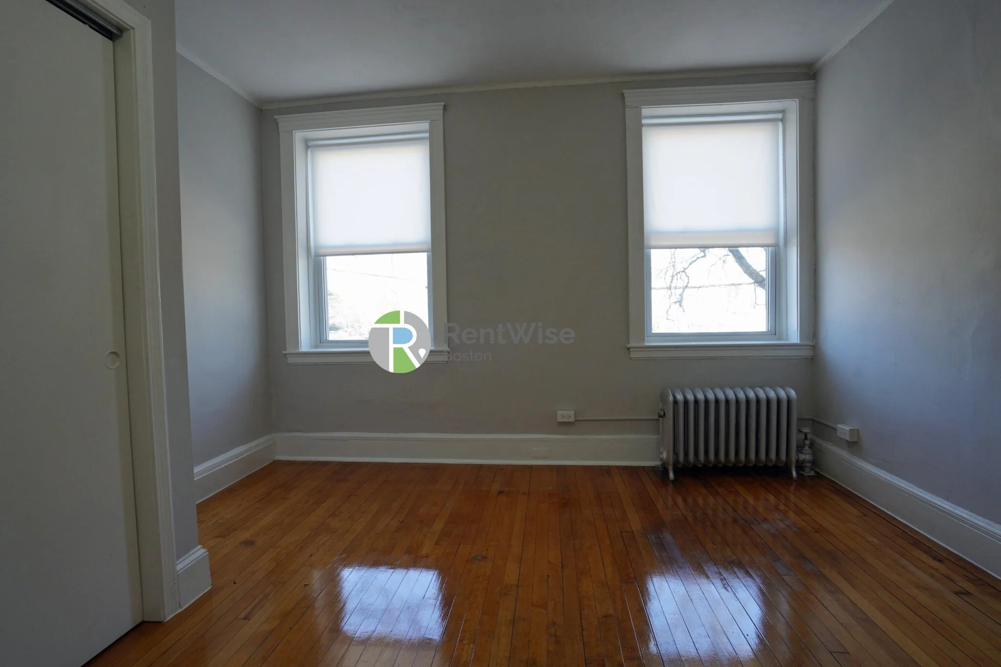 4 bed, 2 bath apartment for rent at 90 Cypress St Unit 4, Emerson Gardens — photo 24 of 27
