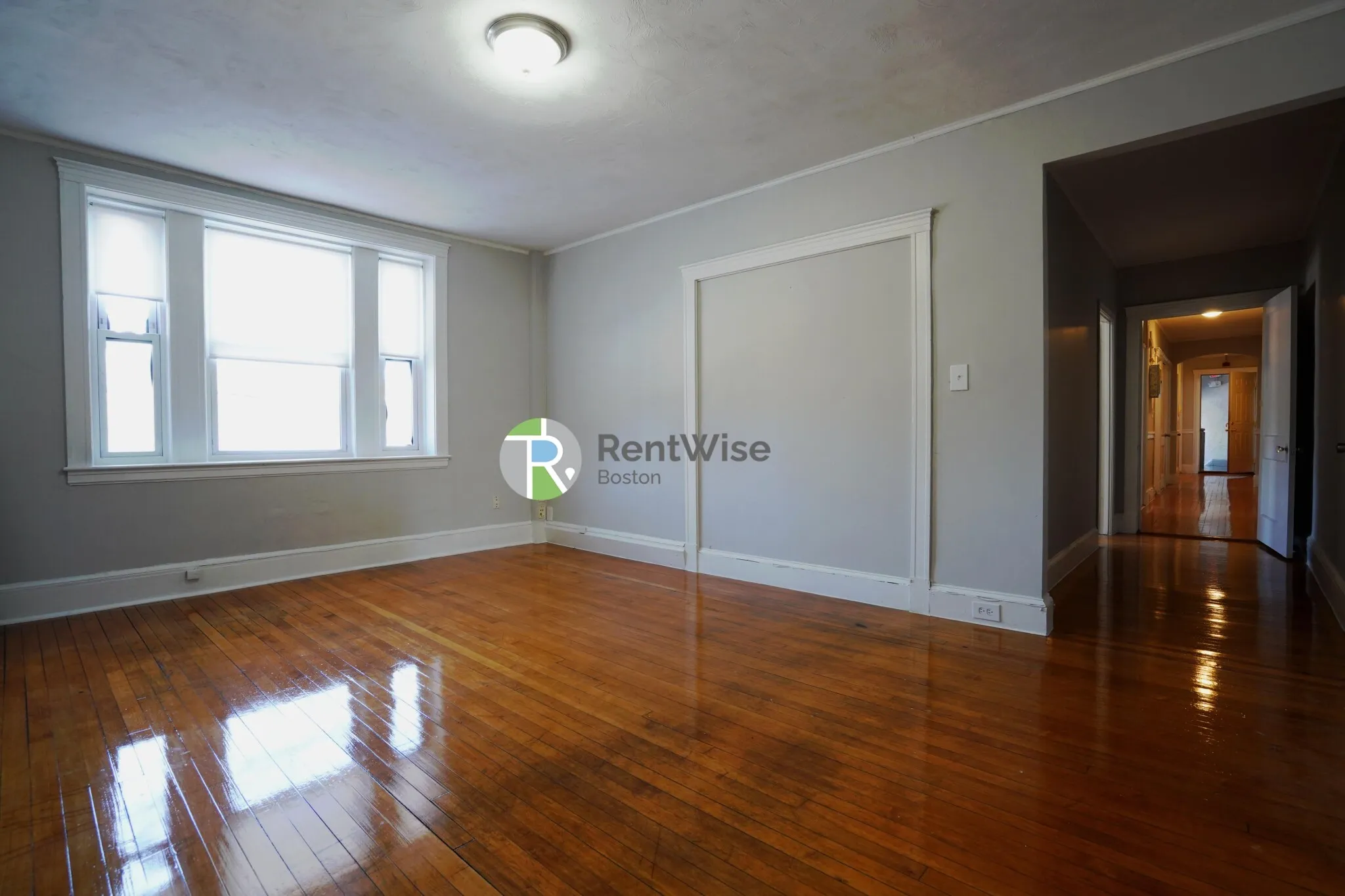 4 bed, 2 bath apartment for rent at 90 Cypress St Unit 4, Emerson Gardens — photo 1 of 27
