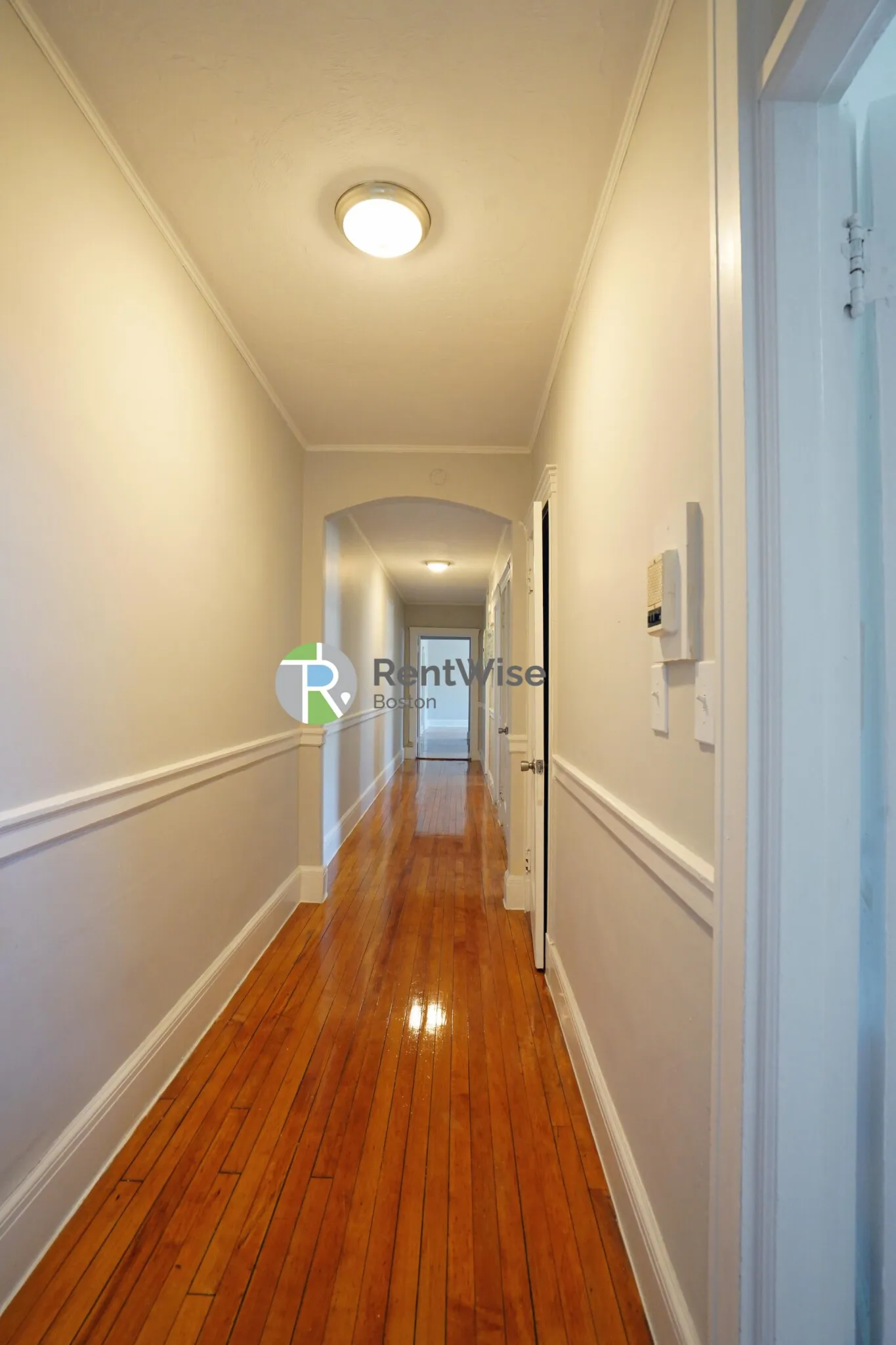 4 bed, 2 bath apartment for rent at 90 Cypress St Unit 4, Emerson Gardens — photo 13 of 27