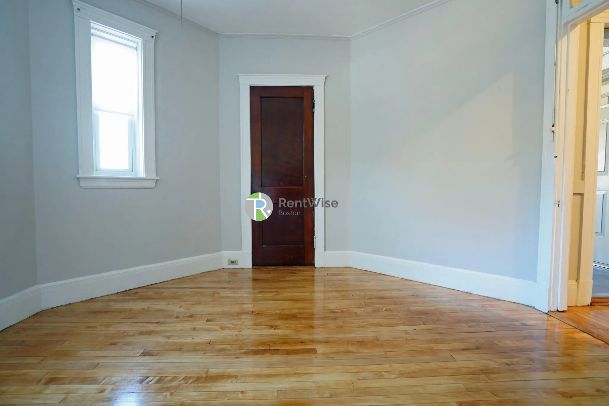 4 bed, 1 bath apartment for rent at 90 Cypress St Unit 6-1, Emerson Gardens — photo 9 of 22