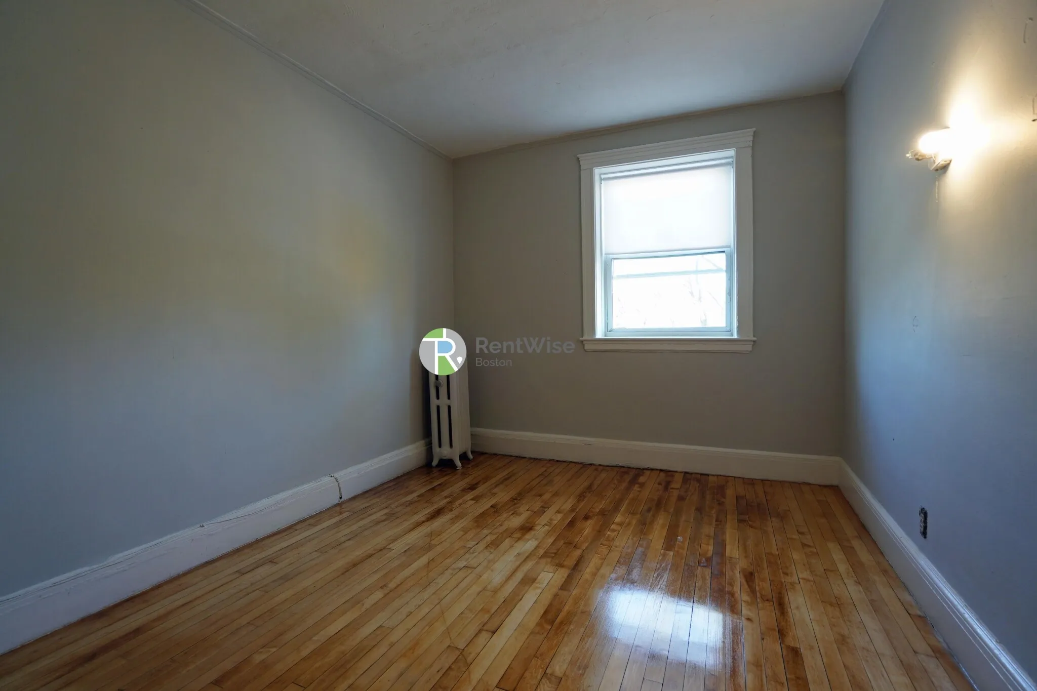 4 bed, 1 bath apartment for rent at 90 Cypress St Unit 6-1, Emerson Gardens — photo 15 of 22