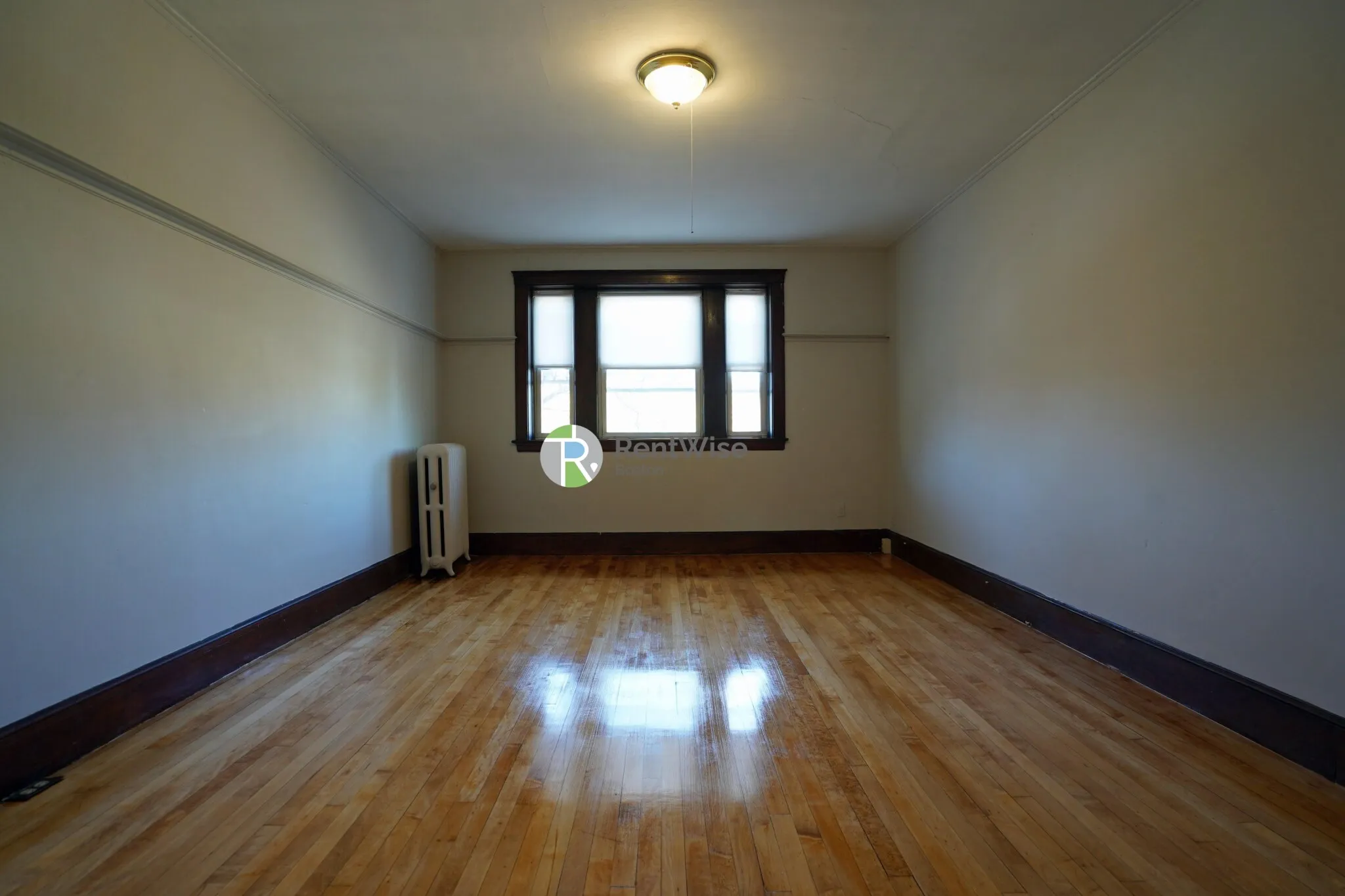 4 bed, 1 bath apartment for rent at 90 Cypress St Unit 6-1, Emerson Gardens