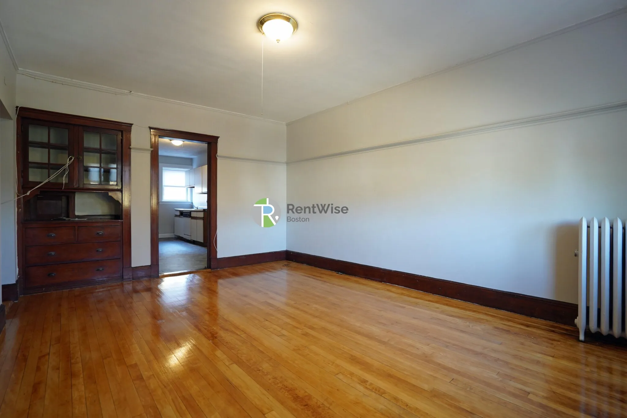 4 bed, 1 bath apartment for rent at 90 Cypress St Unit 6-1, Emerson Gardens — photo 5 of 22