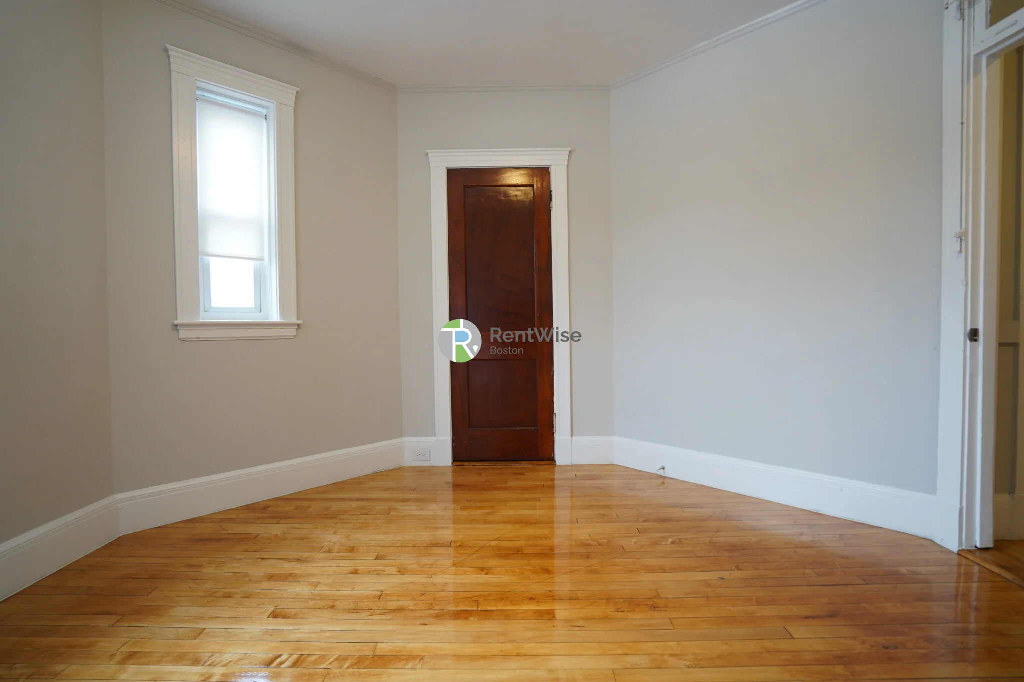 4 bed, 2 bath apartment for rent at 90 Cypress St Unit 6, Emerson Gardens — photo 17 of 18