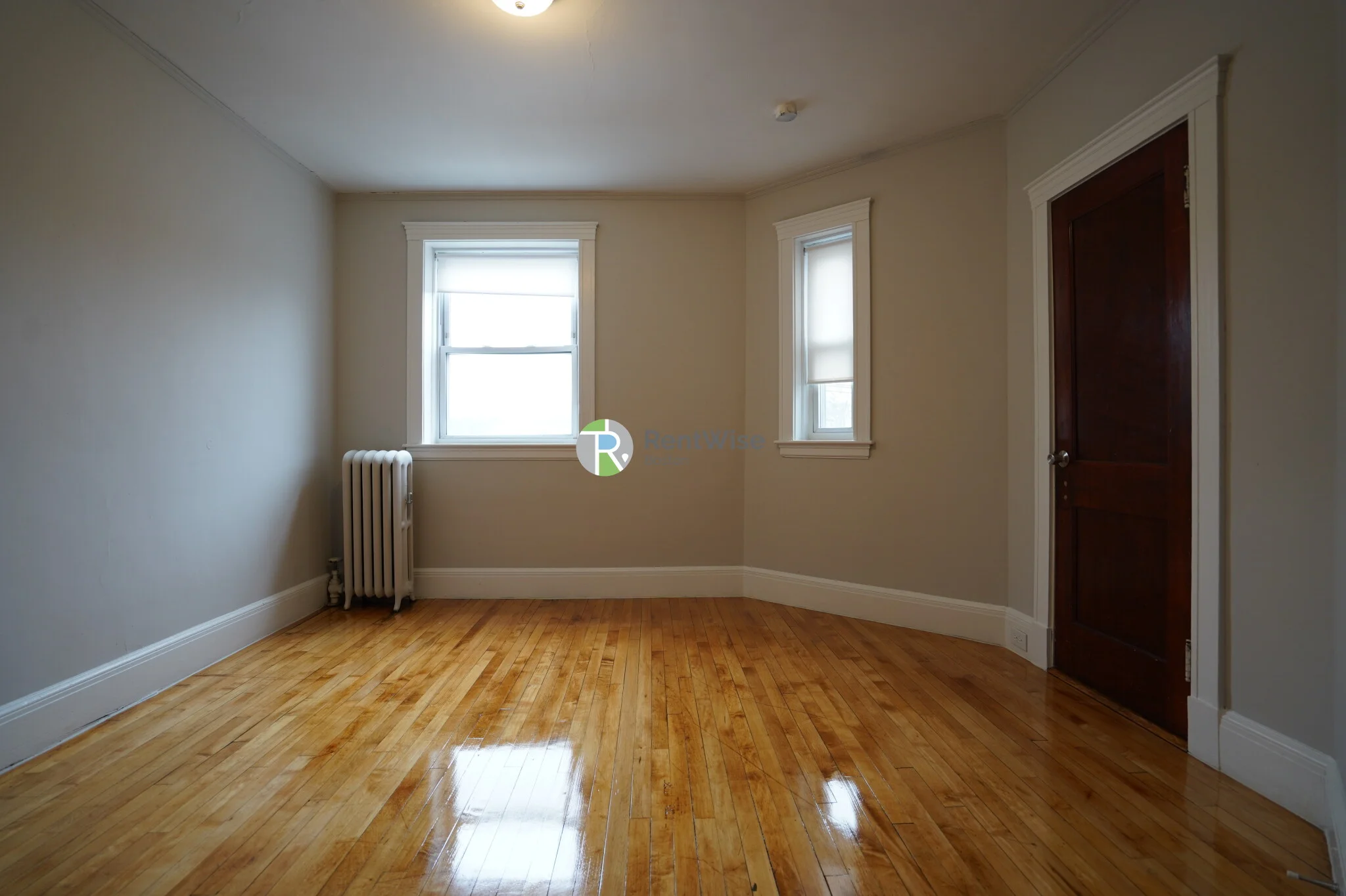 4 bed, 2 bath apartment for rent at 90 Cypress St Unit 6, Emerson Gardens — photo 16 of 18