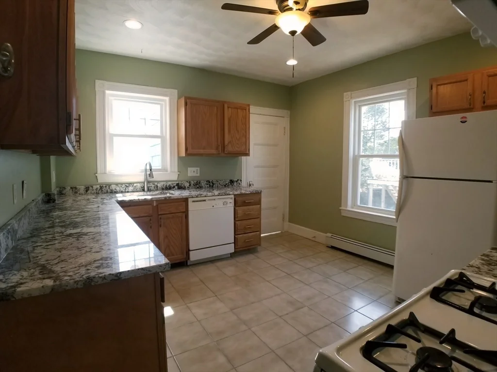 2 bed, 1 bath apartment for rent at 90 Dexter Ave Unit 2, Watertown — photo 12 of 12