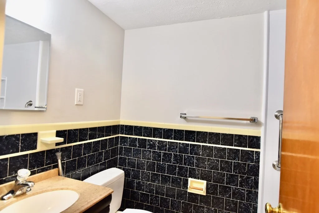 1 bed, 1 bath apartment for rent at 90 E Squantum Unit 4, North Quincy — photo 11 of 18
