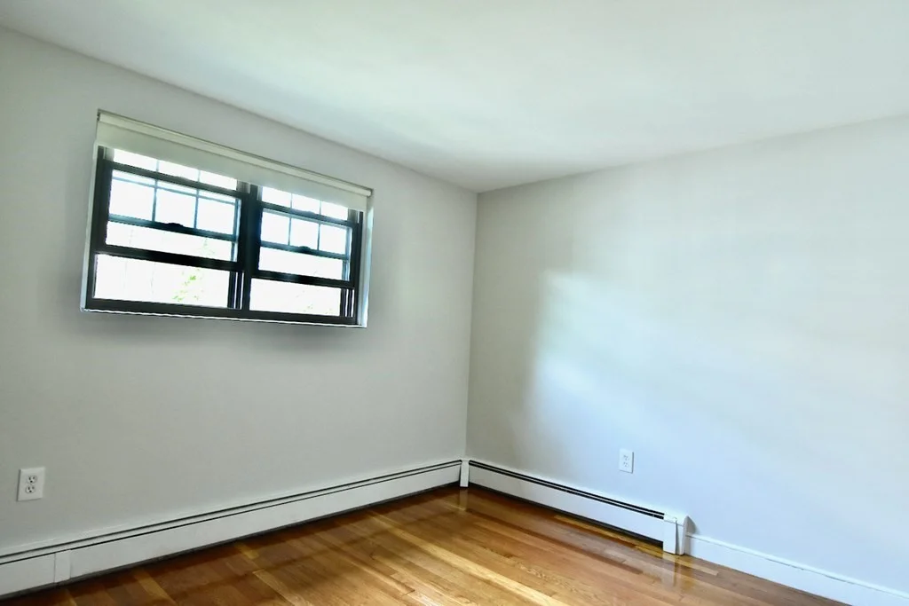 1 bed, 1 bath apartment for rent at 90 E Squantum Unit 4, North Quincy — photo 12 of 18