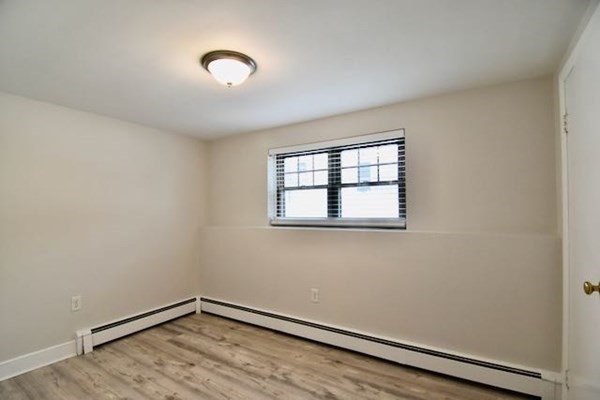 1 bed, 1 bath apartment for rent at 90 E Squantum Unit 5, North Quincy — photo 6 of 17
