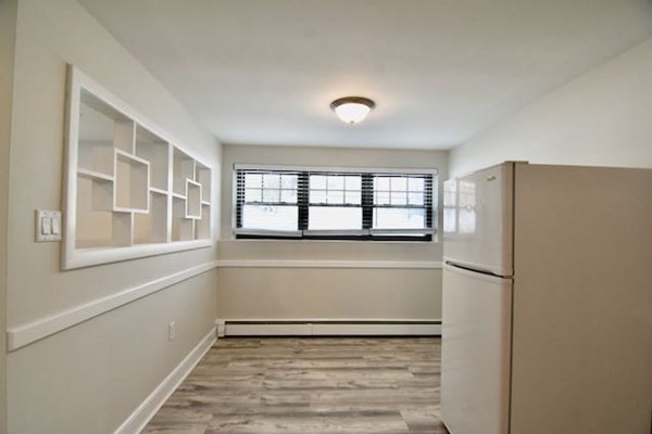 1 bed, 1 bath apartment for rent at 90 E Squantum Unit 5, North Quincy — photo 13 of 17