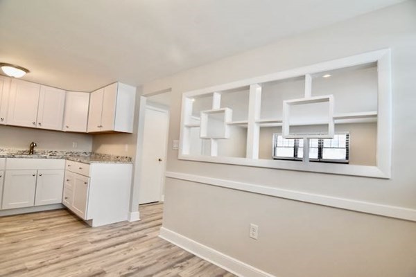 1 bed, 1 bath apartment for rent at 90 E Squantum Unit 5, North Quincy — photo 3 of 17