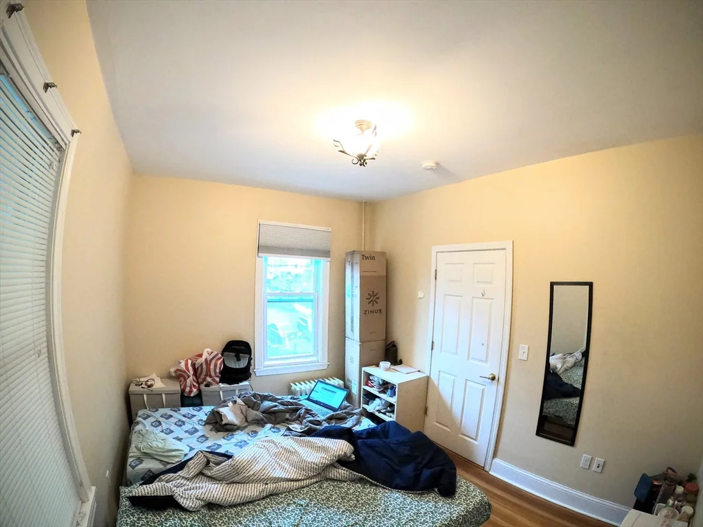 4 bed, 2 bath apartment for rent at 90 Fisher Ave Unit 2, Mission Hill — photo 7 of 19