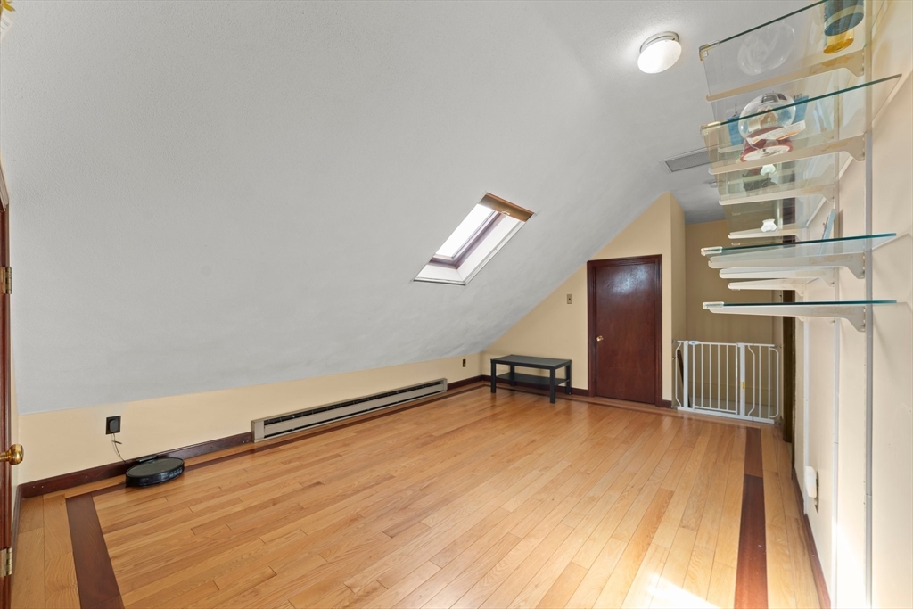 3 bed, 2 bath apartment for rent at 90 Florence St Unit 2, Everett — photo 11 of 18
