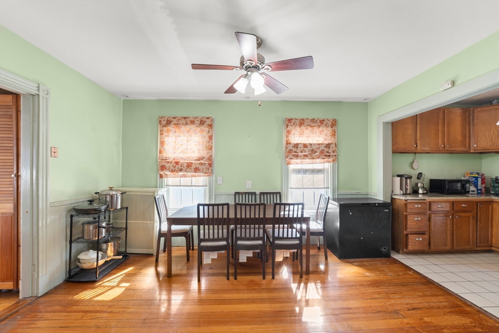 3 bed, 2 bath apartment for rent at 90 Florence St Unit 2, Everett — photo 5 of 18
