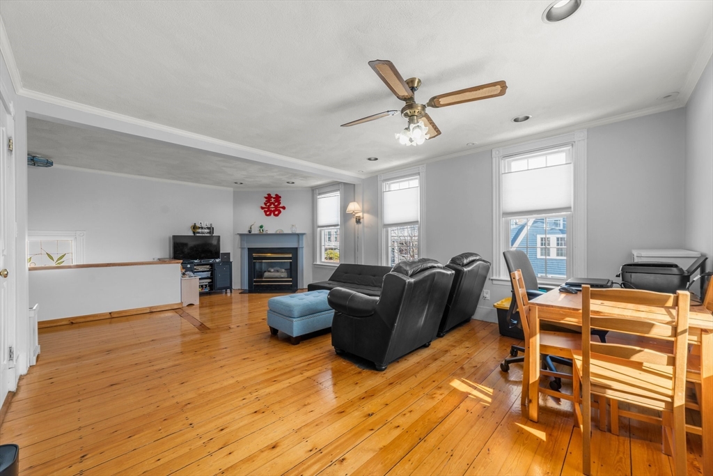 3 bed, 2 bath apartment for rent at 90 Florence St Unit 2, Everett — photo 9 of 18