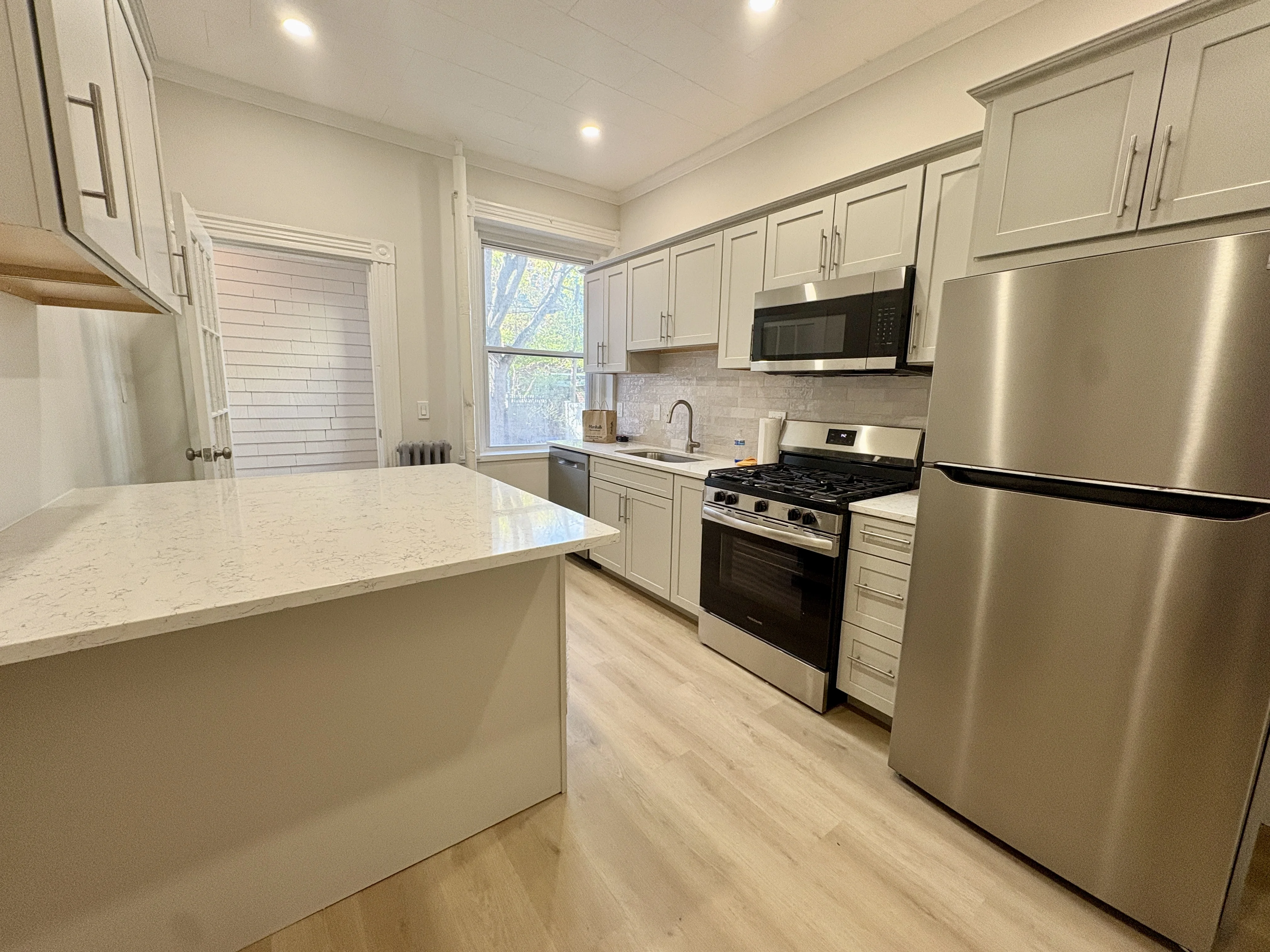 2 bed, 1.5 bath apartment for rent at 90 Fuller St Unit 1, Coolidge Corner — photo 7 of 19