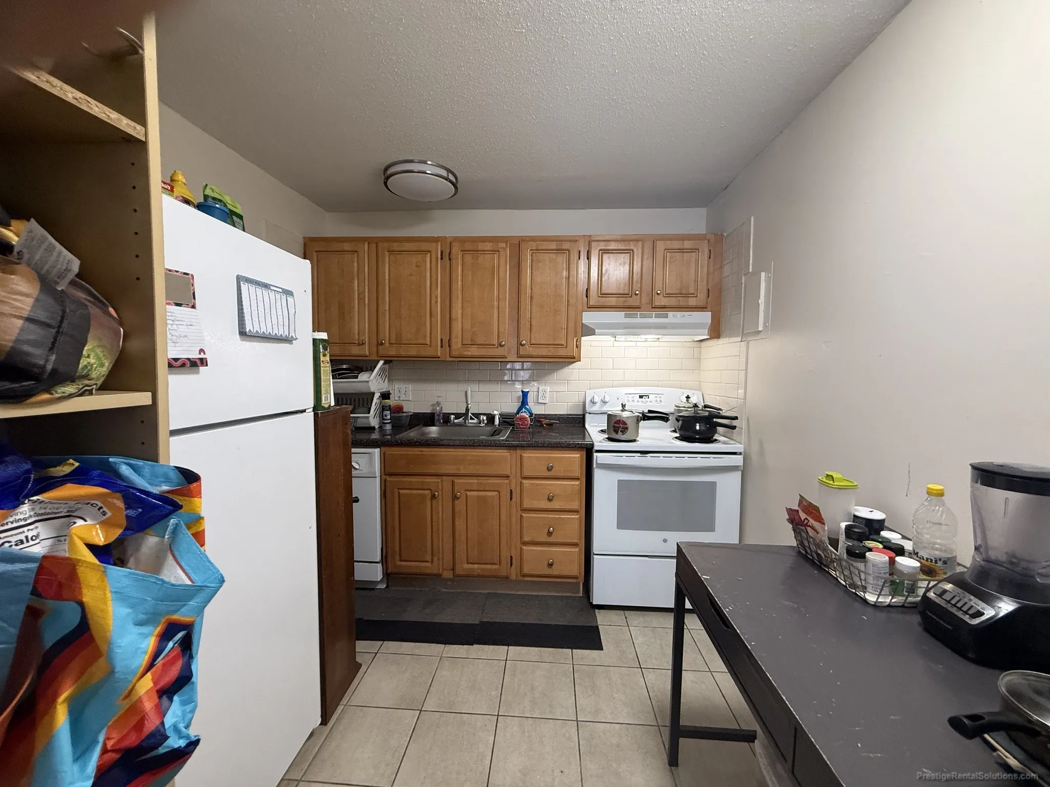 2 bed, 1 bath apartment for rent at 90 Gardner St Unit 20, Allston — photo 3 of 9