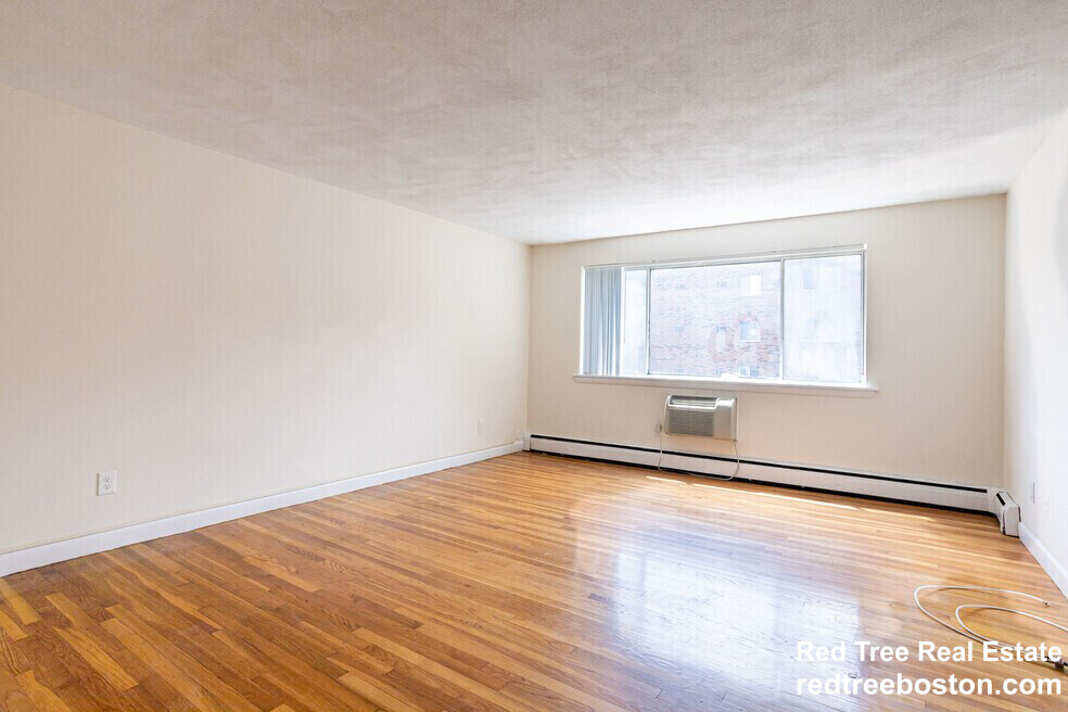 1 bed, 1 bath apartment for rent at 90 Gardner St Unit 2B, Allston — photo 3 of 9