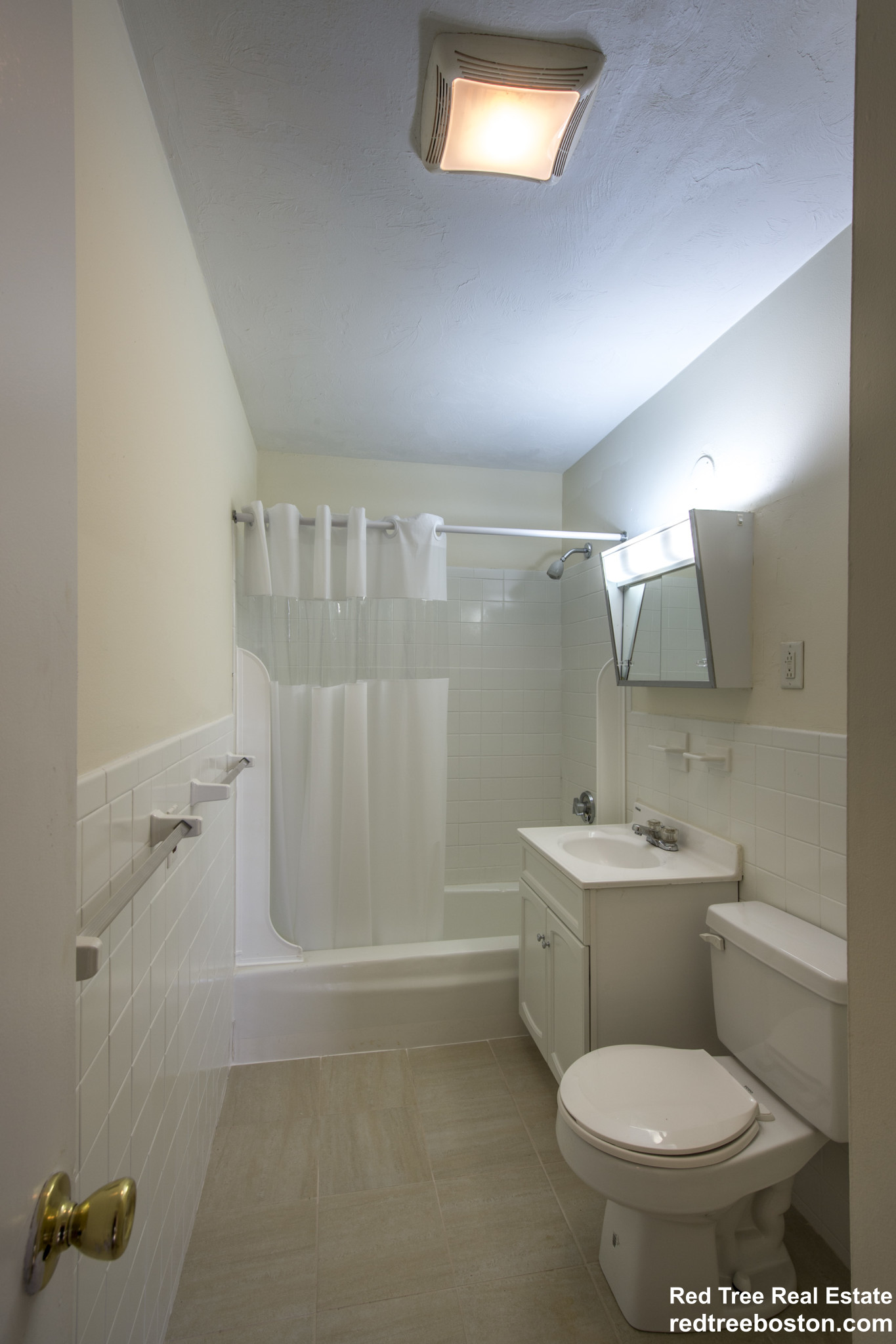 2 bed, 1 bath apartment for rent at 90 Gardner St Unit 4B, Allston — photo 5 of 7