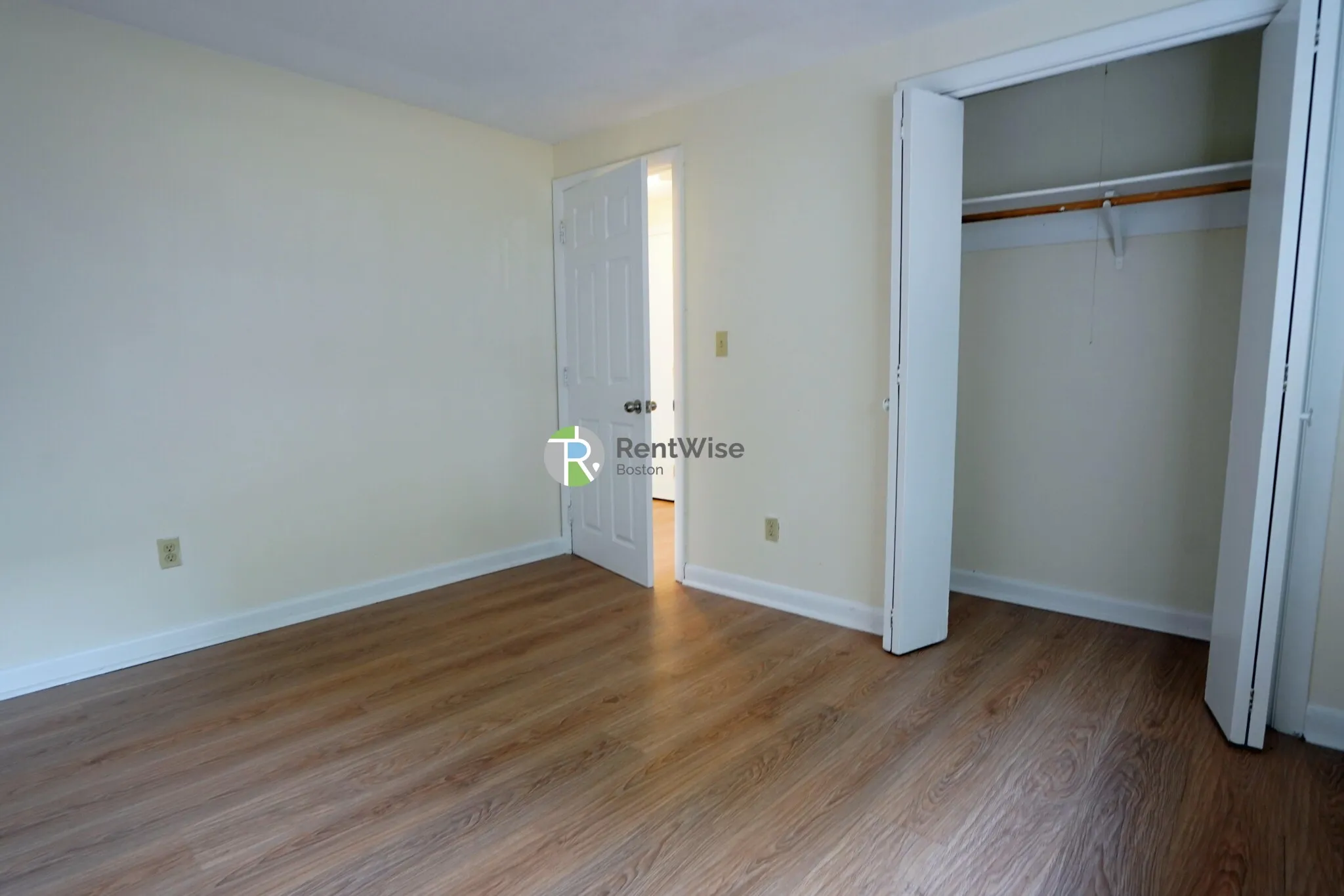 2 bed, 1 bath apartment for rent at 90 Gardner Ter Unit 5B, Allston — photo 5 of 11