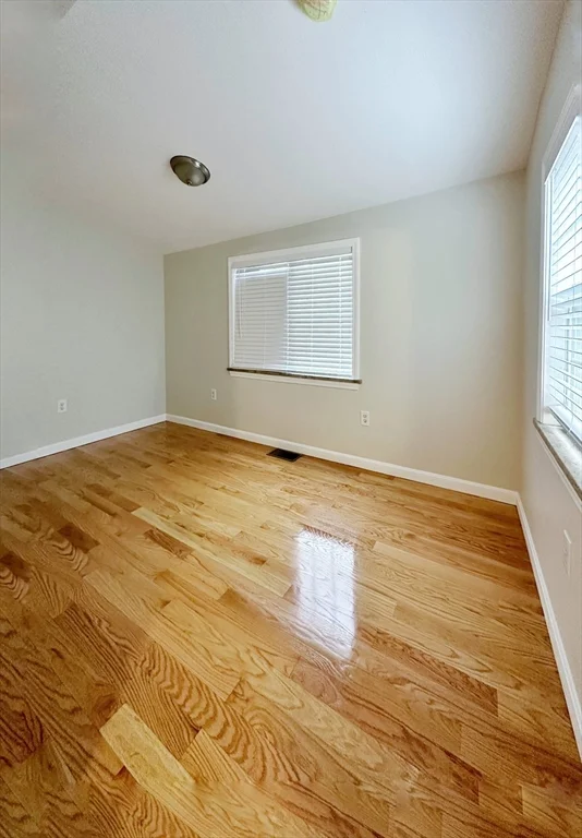 3 bed, 2 bath apartment for rent at 90 George St Unit 90, Roxbury — photo 10 of 18