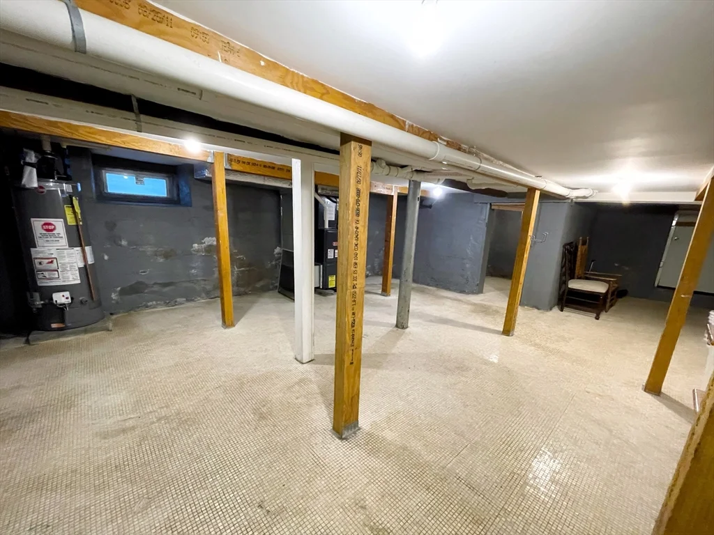 3 bed, 2 bath apartment for rent at 90 George St Unit 90, Roxbury — photo 17 of 18