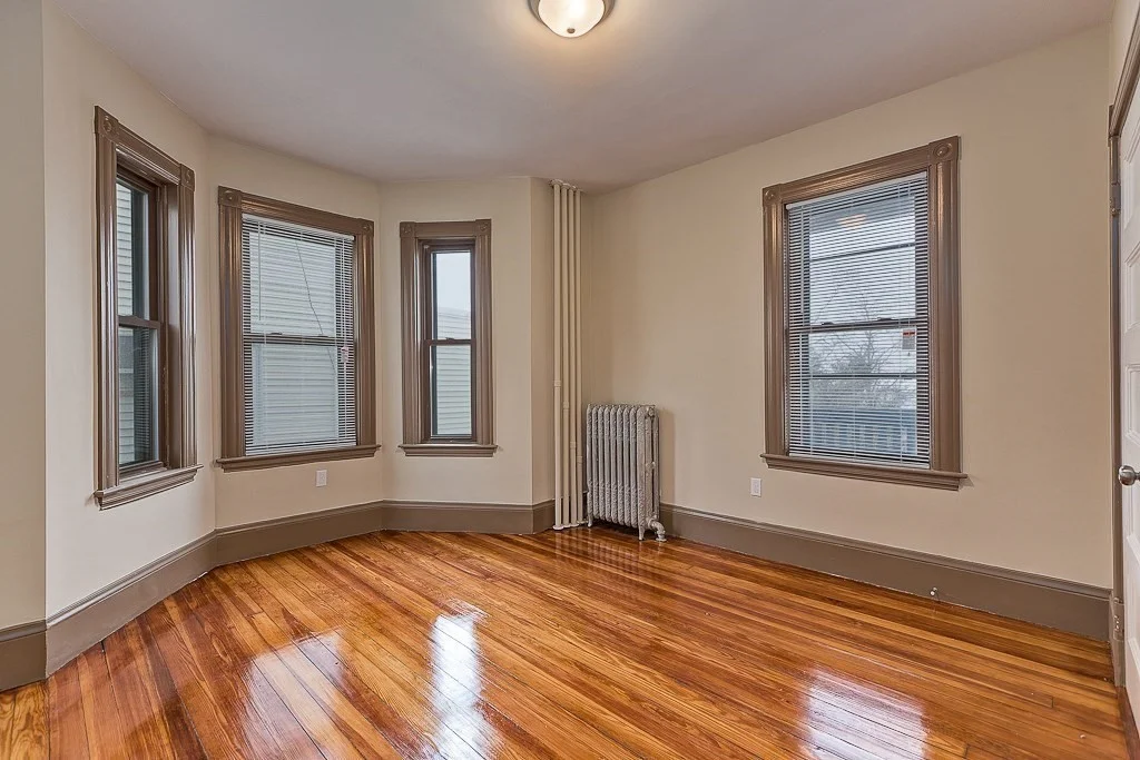 4 bed, 2 bath apartment for rent at 90 Gladstone St Unit 1, East Boston — photo 3 of 14