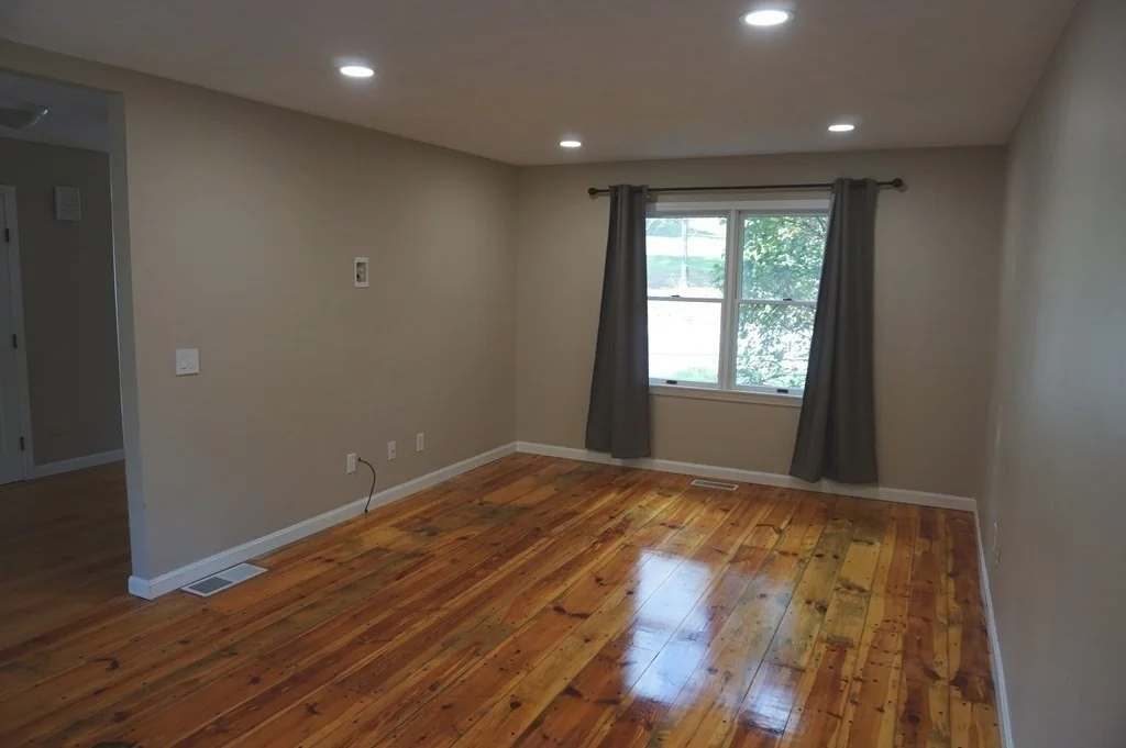 3 bed, 1 bath apartment for rent at 90 Groton St Unit 1, Pepperell — photo 9 of 41