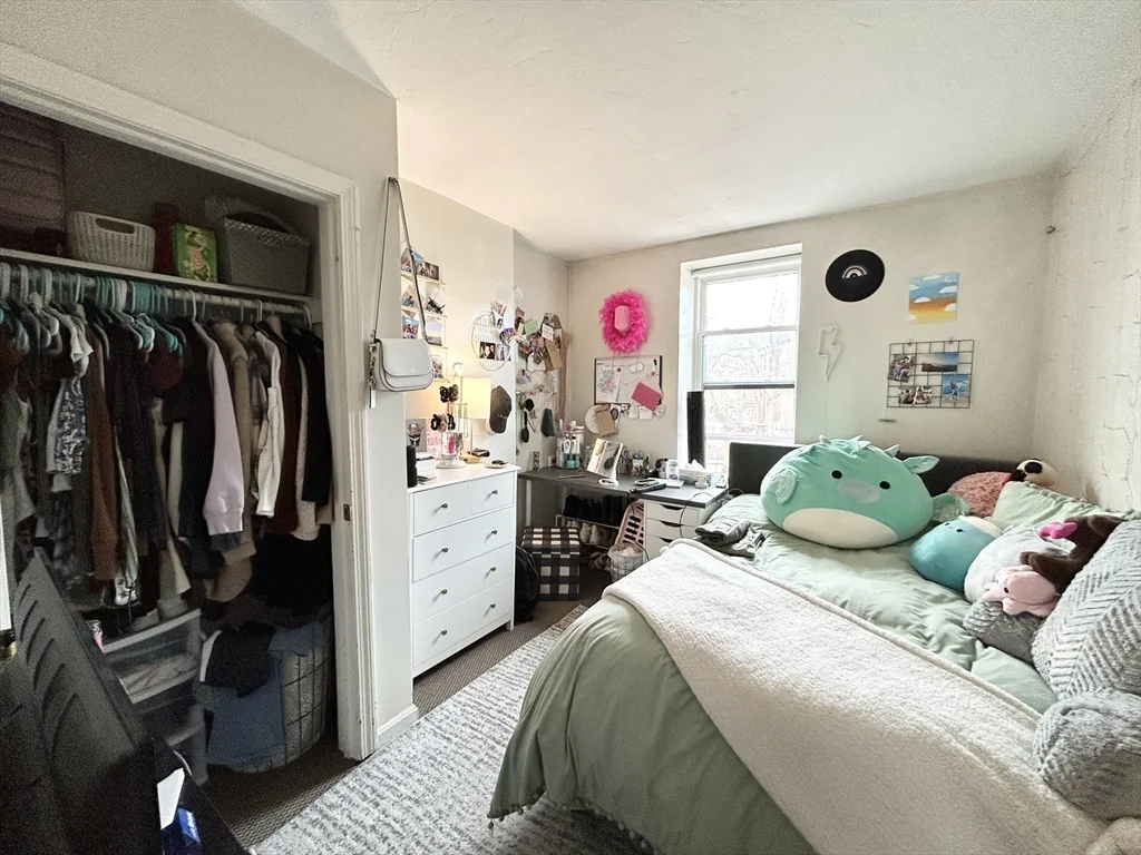 3 bed, 1 bath apartment for rent at 90 Hammond St Unit 3, South End — photo 7 of 8