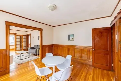 5 bed, 2 bath apartment for rent at 90 Harriet St Unit Left, Brighton — photo 15 of 18