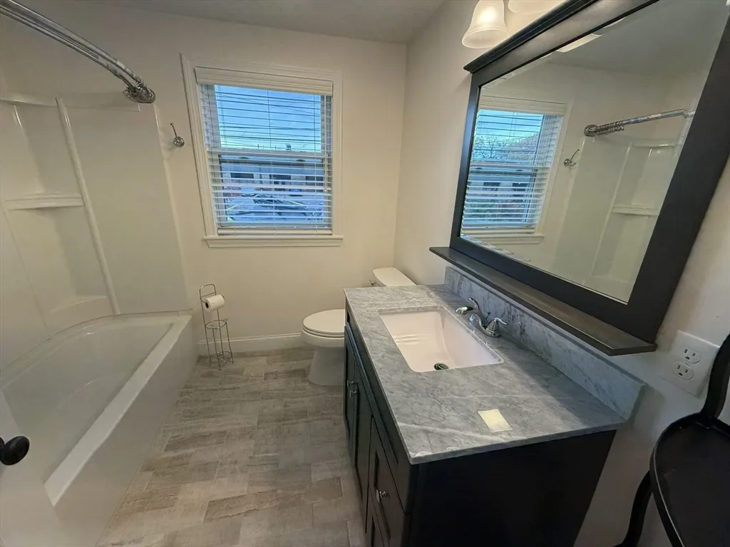 2 bed, 1 bath apartment for rent at 90 High Unit 2, Mansfield — photo 3 of 20