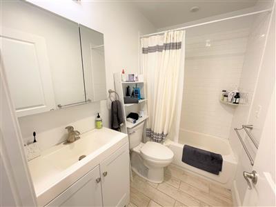 4 bed, 2 bath apartment for rent at 90 Holland St Unit 2, Davis Square — photo 15 of 22