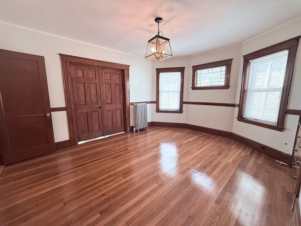 4 bed, 1 bath apartment for rent at 90 Homes Ave Unit 2, Dorchester — photo 7 of 22