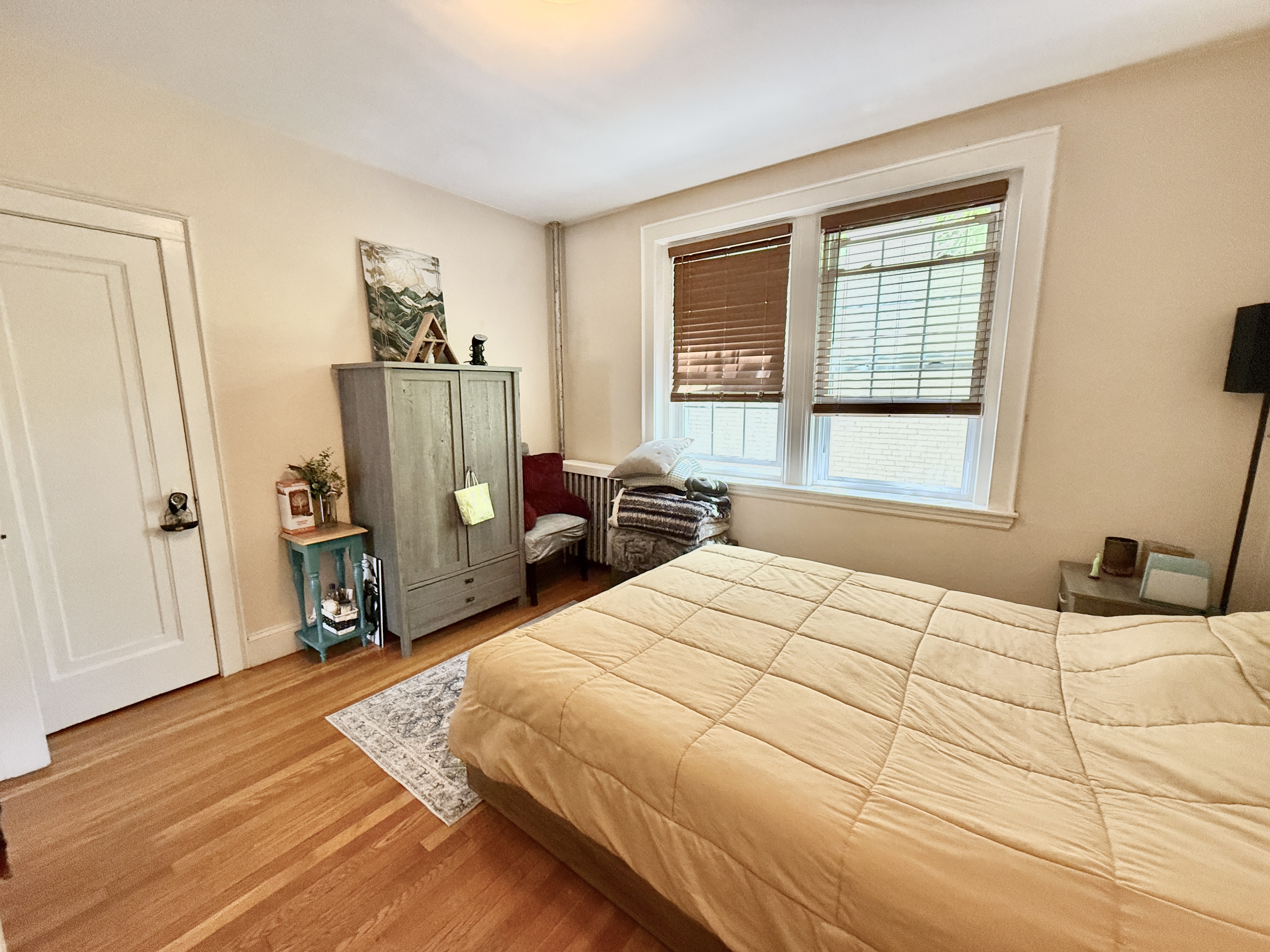 1 bed, 1 bath apartment for rent at 90 Kilsyth Rd Unit 202, Brighton — photo 3 of 9