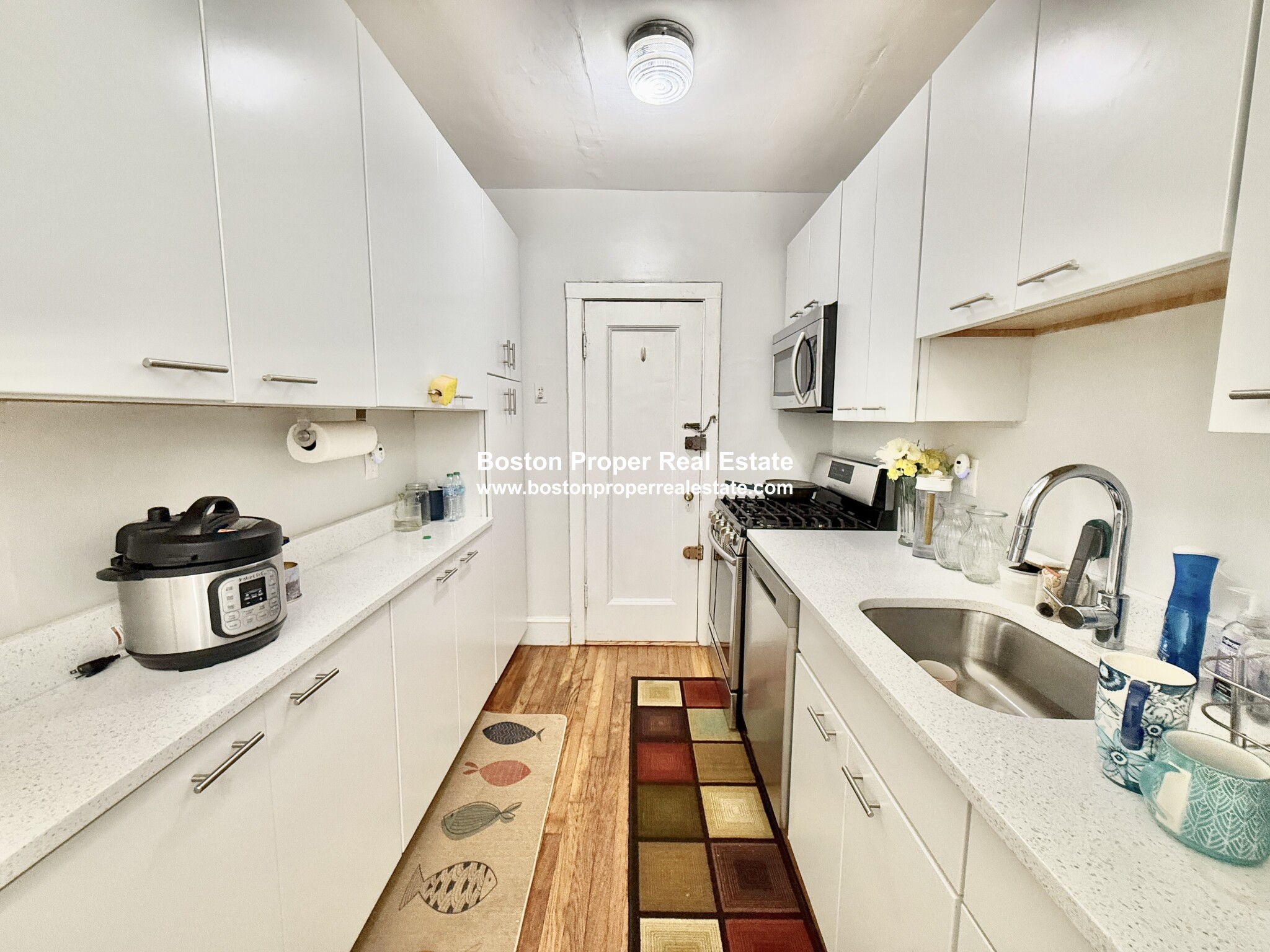 1 bed, 1 bath apartment for rent at 90 Kilsyth Rd Unit 22, Brighton — photo 10 of 17