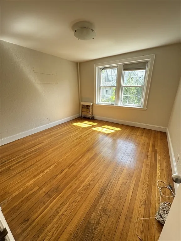 1 bed, 1 bath apartment for rent at 90 Kilsyth Rd Unit 3, Brighton — photo 3 of 6