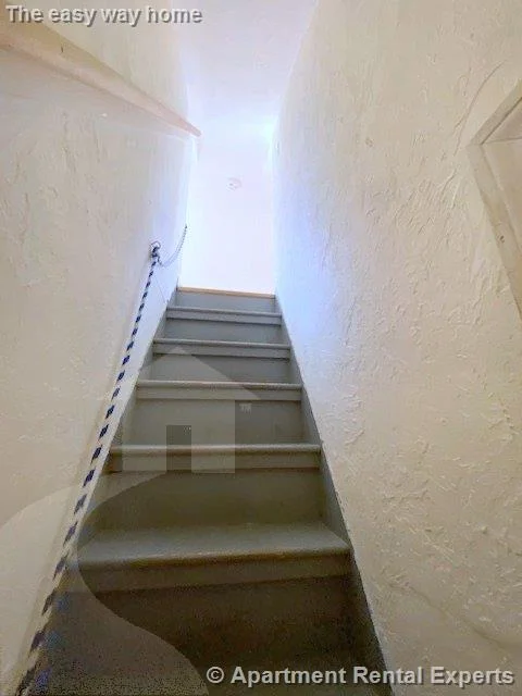 1 bed, 1 bath apartment for rent at 90 Kirkland St Unit 2, Harvard Square — photo 16 of 18