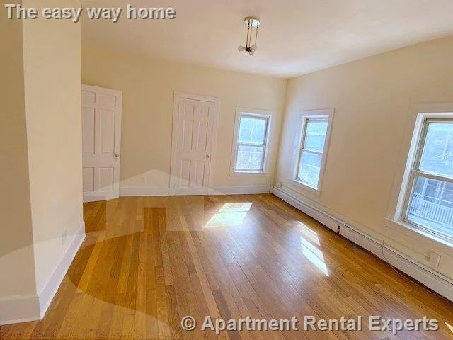 1 bed, 1 bath apartment for rent at 90 Kirkland St Unit 2, Harvard Square — photo 5 of 18