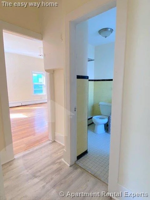 1 bed, 1 bath apartment for rent at 90 Kirkland St Unit 2, Harvard Square — photo 14 of 18