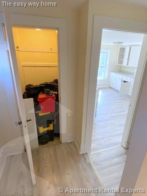 1 bed, 1 bath apartment for rent at 90 Kirkland St Unit 2, Harvard Square — photo 13 of 18