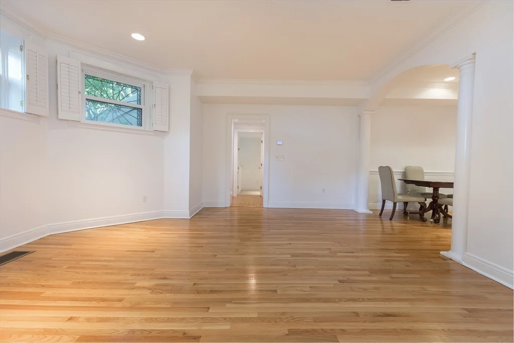 2 bed, 2 bath apartment for rent at 90 Marlborough Unit 1, Back Bay — photo 3 of 18