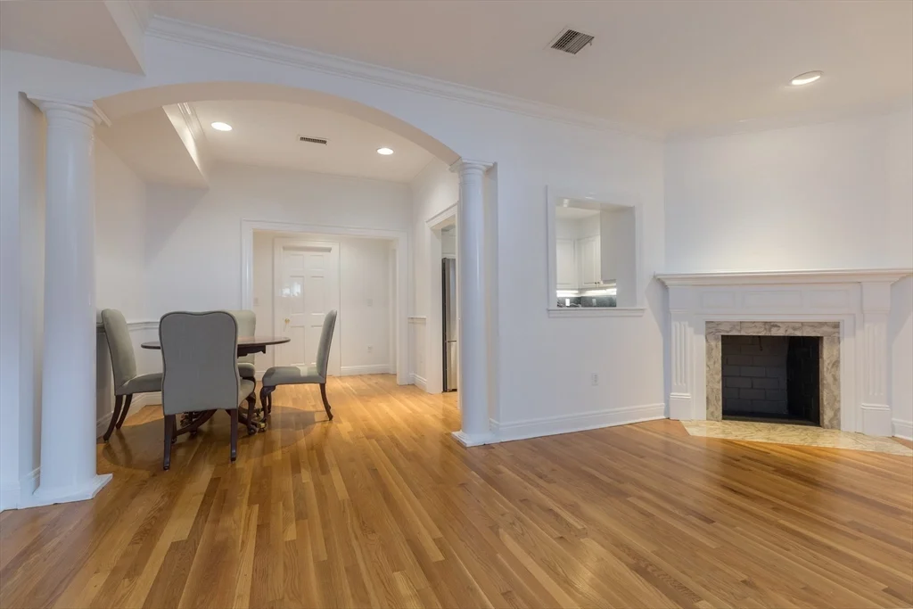 2 bed, 2 bath apartment for rent at 90 Marlborough Unit 1, Back Bay — photo 7 of 18