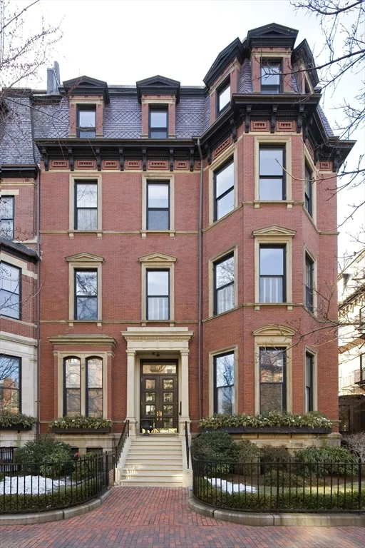 2 bed, 2 bath apartment for rent at 90 Marlborough Unit 1, Back Bay — photo 18 of 18