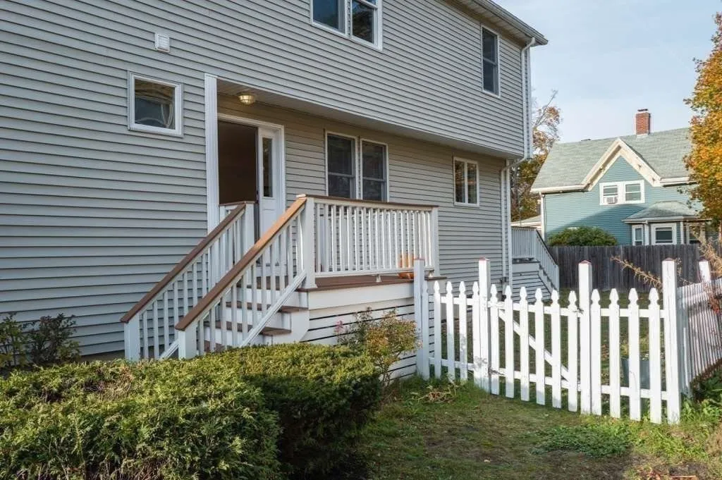 3 bed, 2 bath apartment for rent at 90 Monument Unit -, Medford — photo 29 of 31
