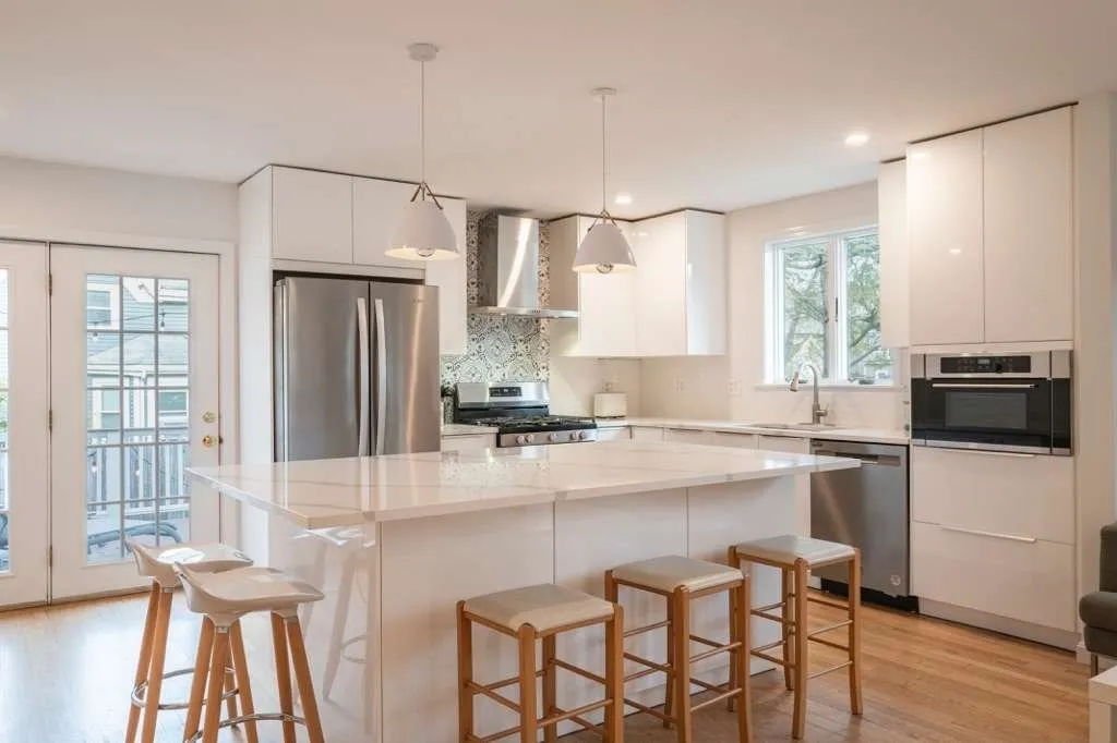 3 bed, 2 bath apartment for rent at 90 Monument Unit -, Medford — photo 2 of 31