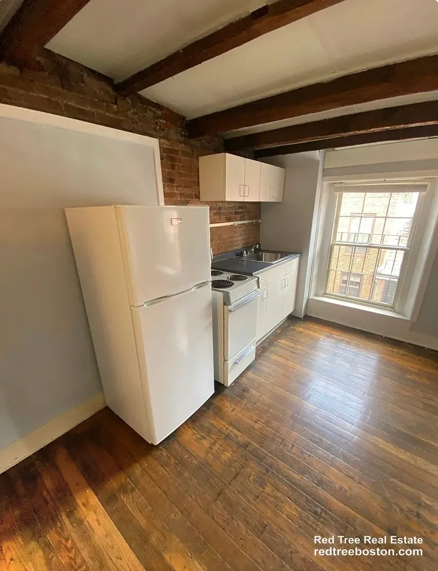 Studio bed, 1 bath apartment for rent at 90 Myrtle St Unit 8, Beacon Hill — photo 2 of 6